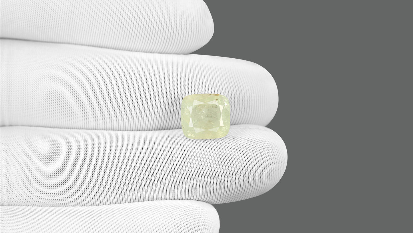Natural Pitambari 9.26 Carats
