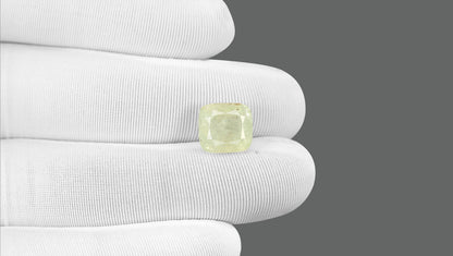 Natural Pitambari 9.26 Carats