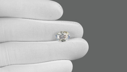 Natural Pitambari 4.56 Carats