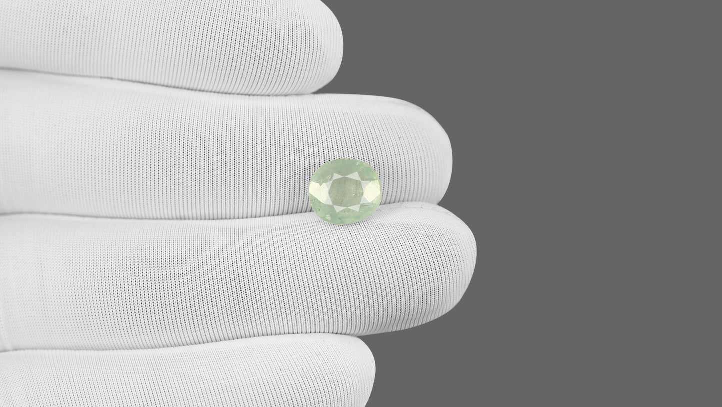 Natural Pitambari 4.13 Carats