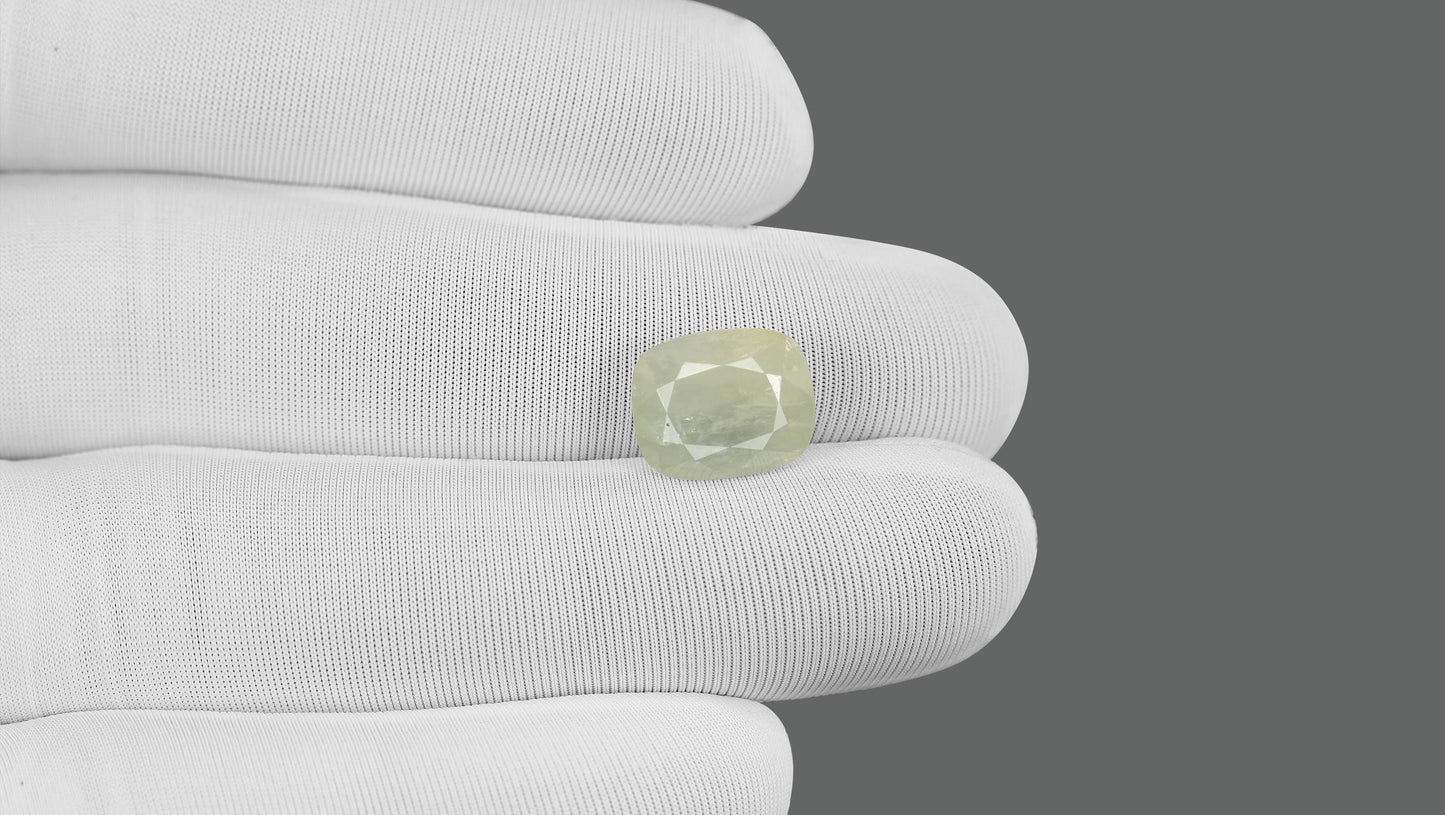 Natural Pitambari 7.22 Carats