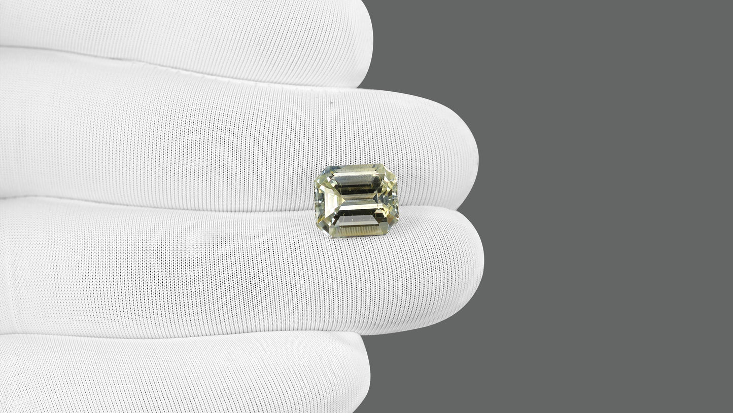 Natural Pitambari 8.64 Carats