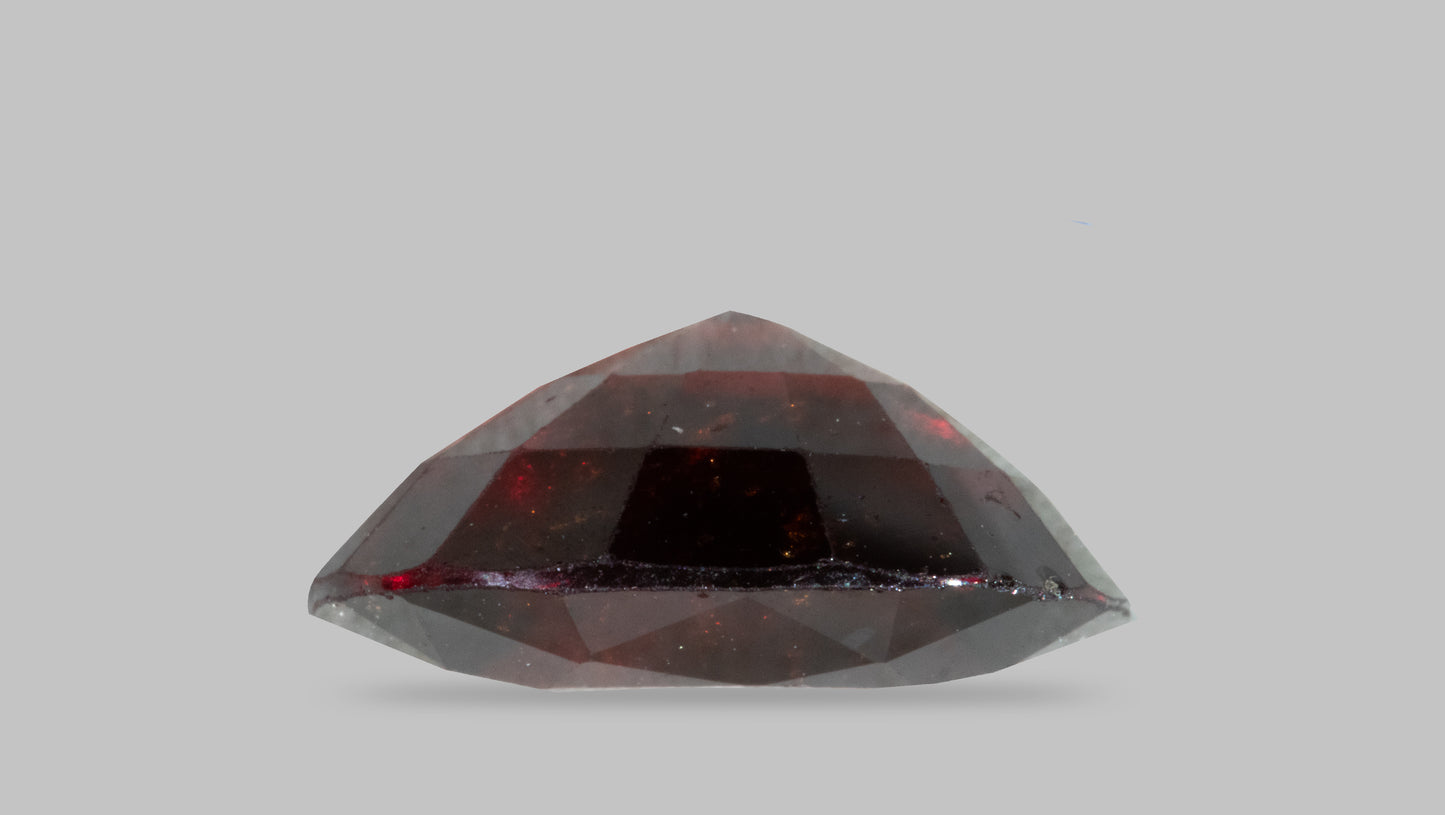 NATURAL HESSONITE (GOMED) 8.86 CARATS
