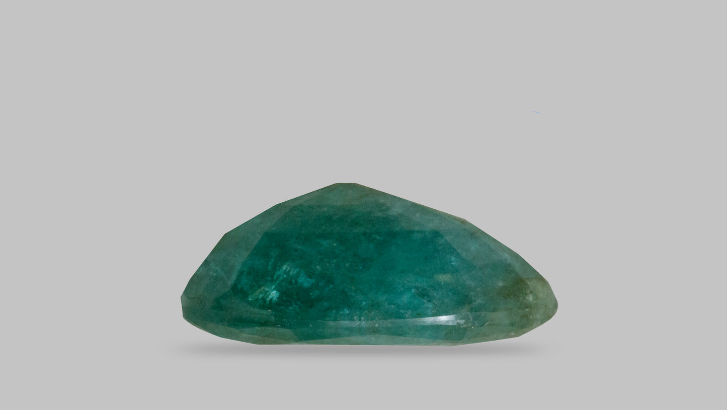 Minor Oil Natural Zambian Emerald (Panna) 5.07 Carats
