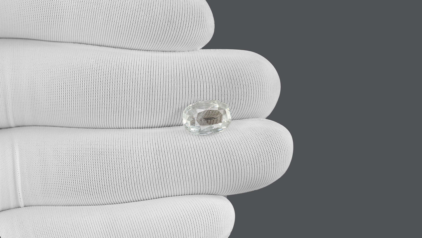 Natural White Sapphire 4.02 Carats