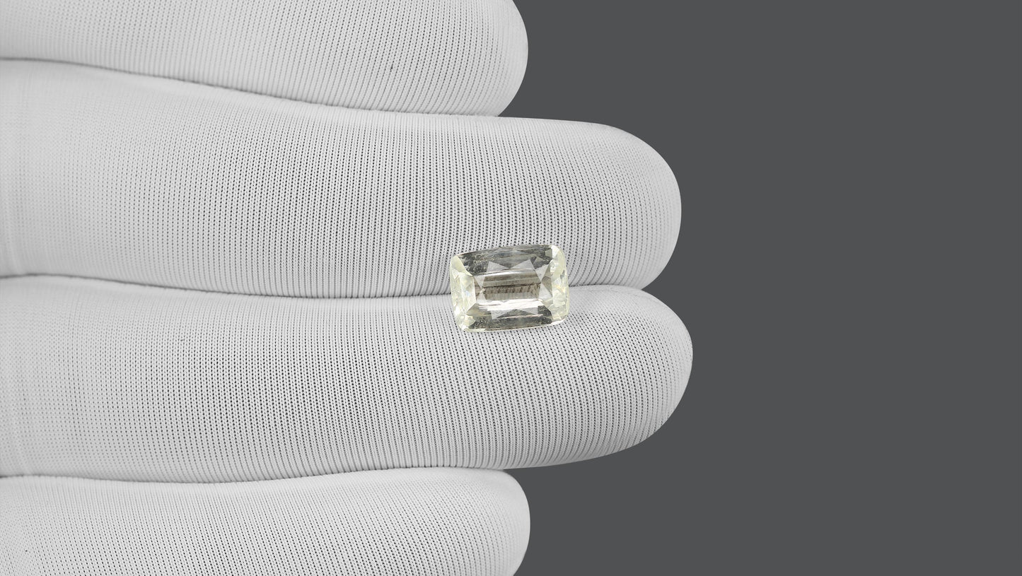 Natural White Sapphire 4.82 Carats