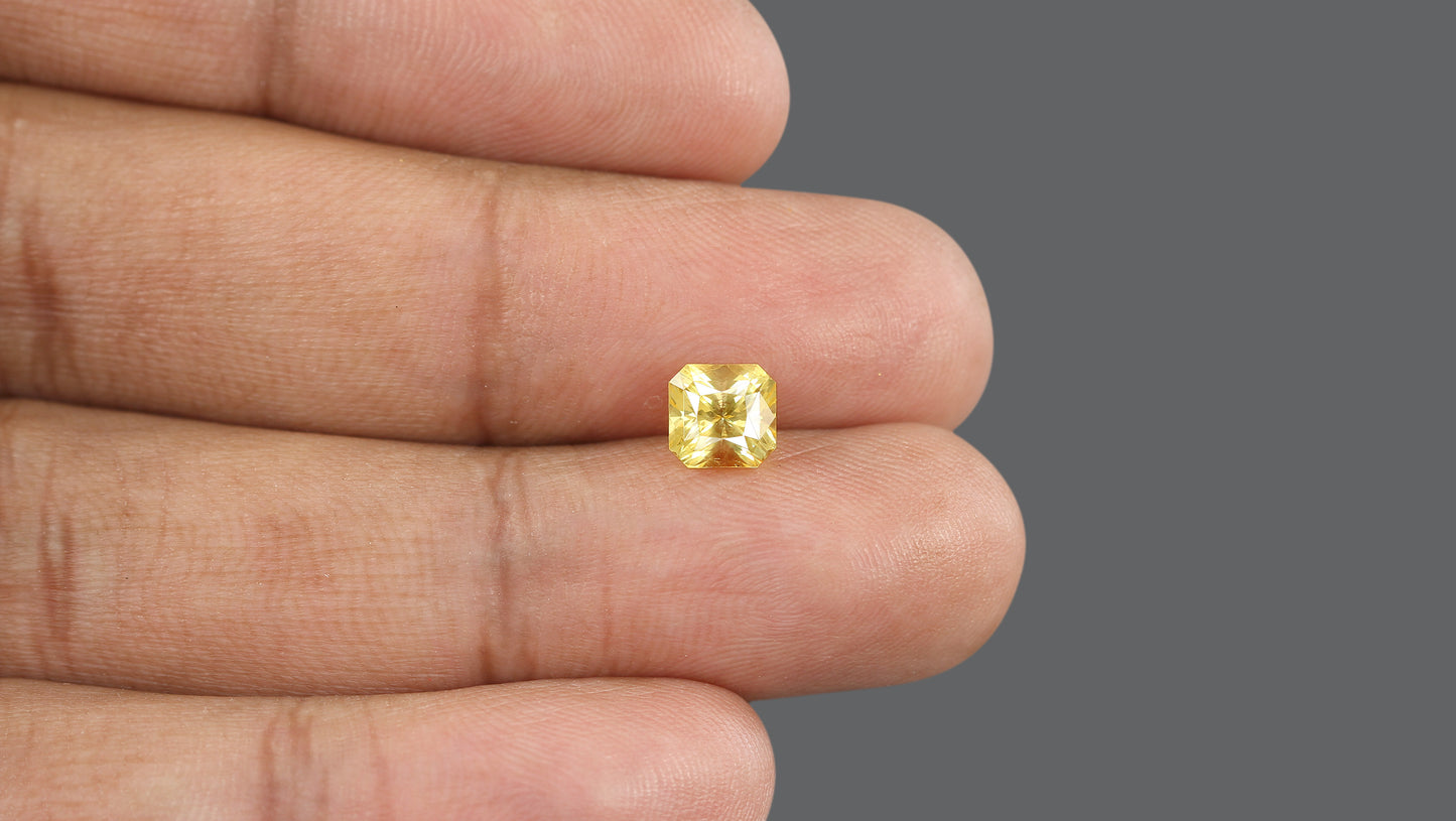 Natural Yellow Sapphire (Pukhraj) 2.06 Carats