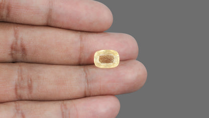 Natural Yellow Sapphire (Pukhraj) 6.02 Carats