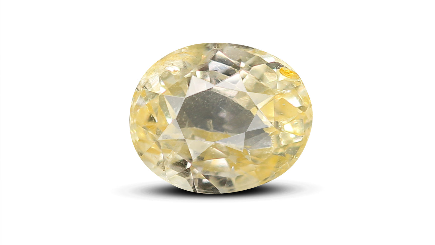 Natural Yellow Sapphire (Pukhraj) 4.06 Carats