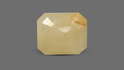 Natural Yellow Sapphire (Pukhraj) 10.14 Carats