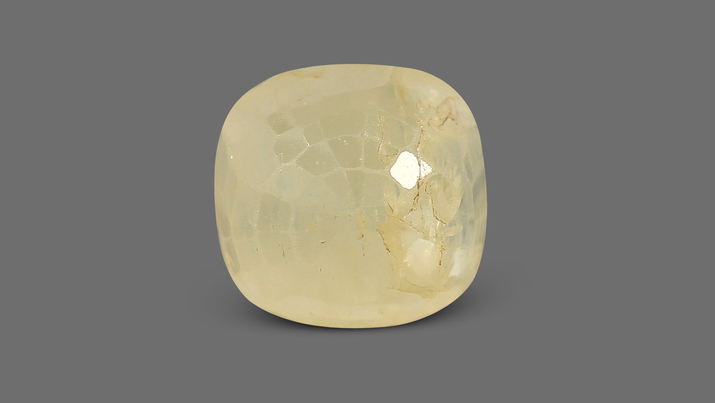 Natural Yellow Sapphire (Pukhraj) 7.87 Carats