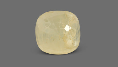 Natural Yellow Sapphire (Pukhraj) 7.87 Carats