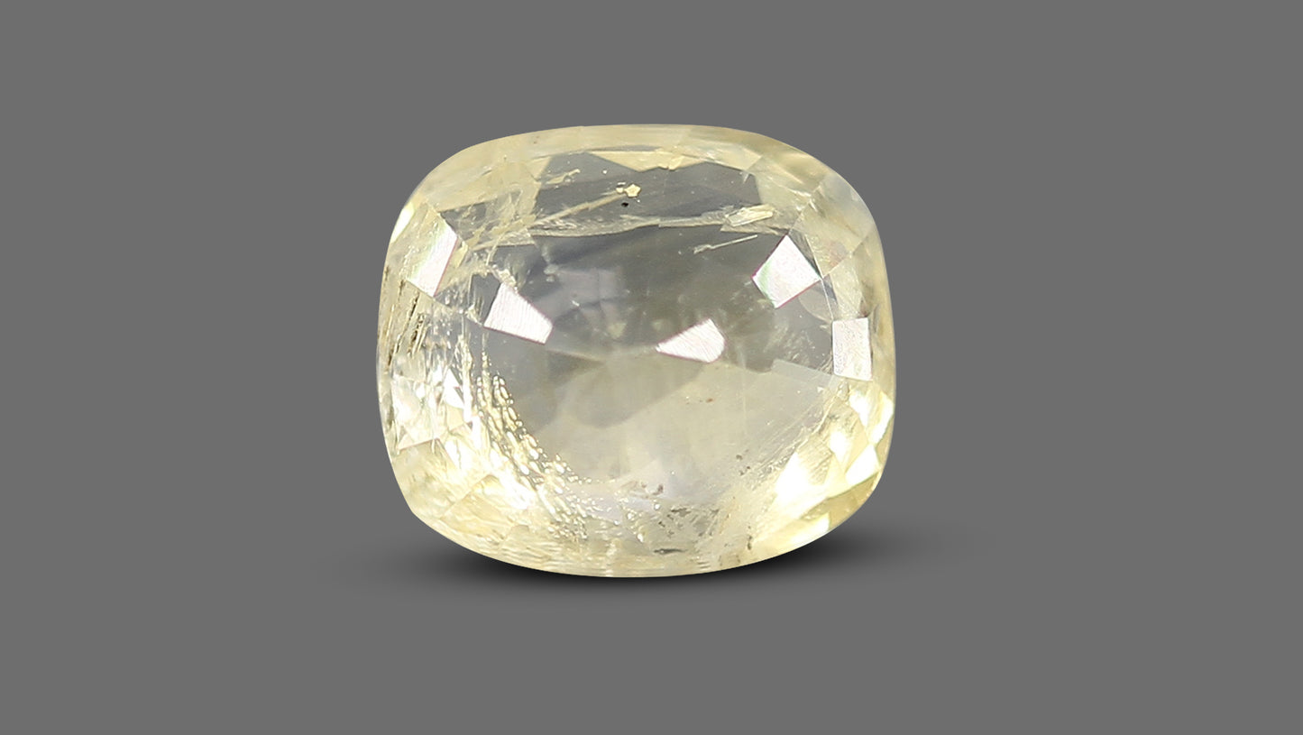 Natural Yellow Sapphire (Pukhraj) 4.26 Carats