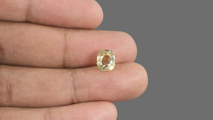 Natural Yellow Sapphire (Pukhraj) 4.26 Carats