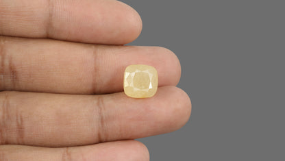 Natural Yellow Sapphire (Pukhraj) 10.03 Carats