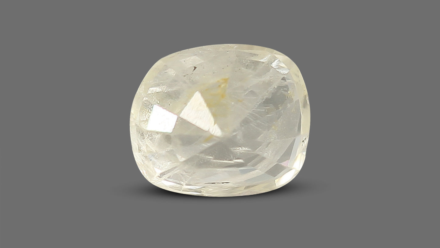 Natural Yellow Sapphire (Pukhraj) 3.16 Carats