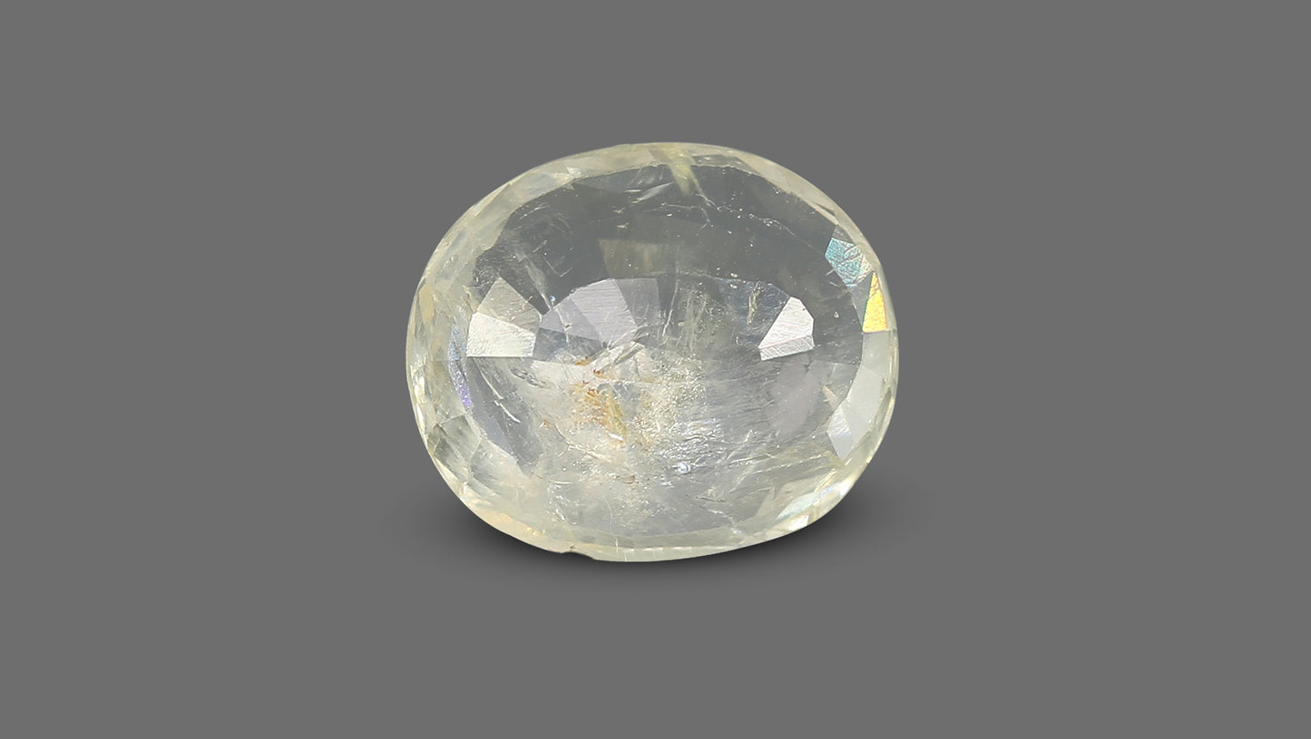 Natural Yellow Sapphire (Pukhraj) 4.75 Carats