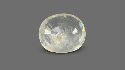 Natural Yellow Sapphire (Pukhraj) 4.75 Carats