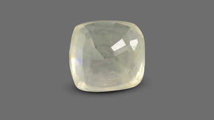 Natural Yellow Sapphire (Pukhraj) 4.90 Carats