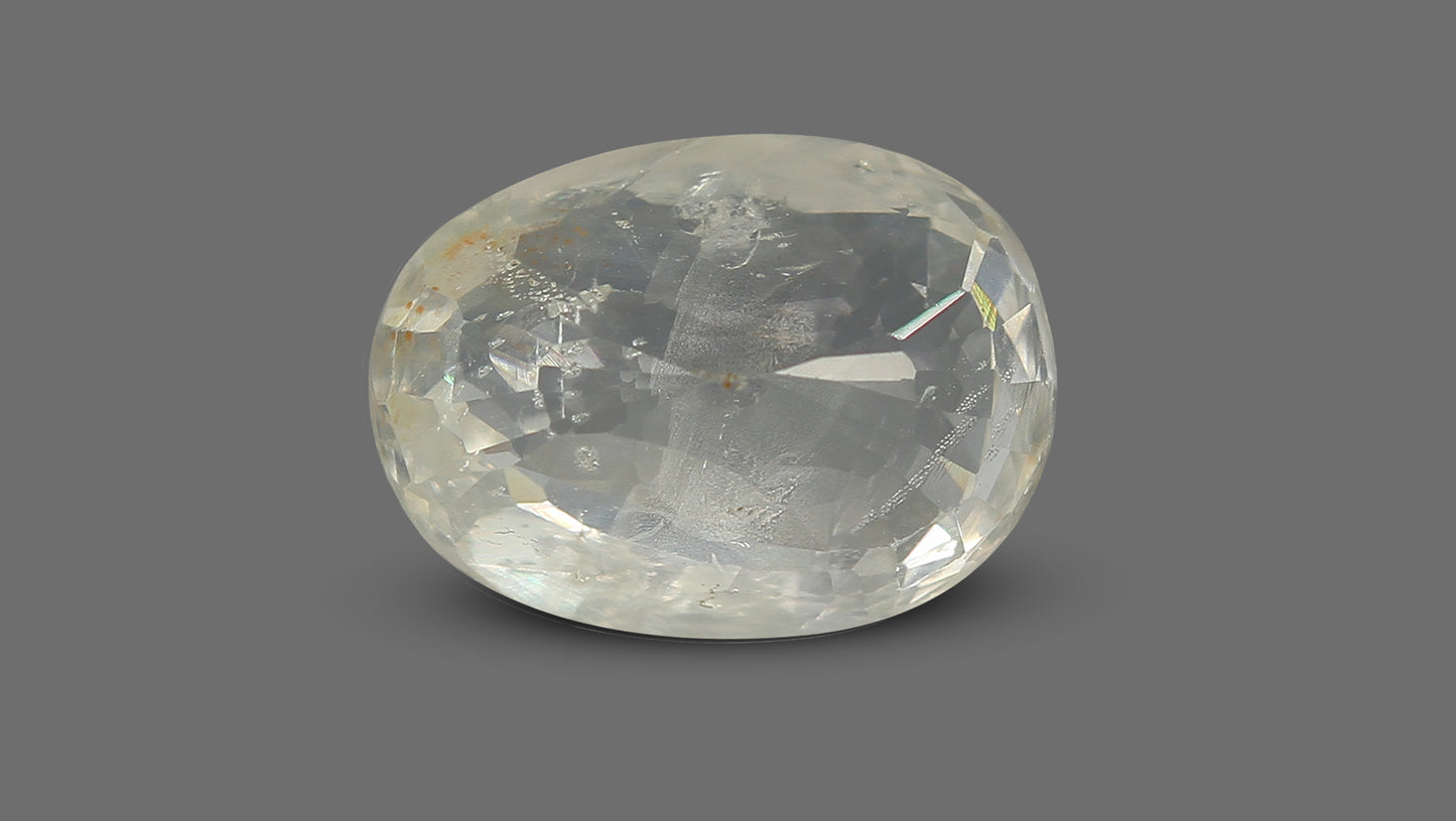 Natural Yellow Sapphire (Pukhraj) 6.88 Carats