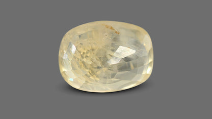 Natural Yellow Sapphire (Pukhraj) 7.35 Carats