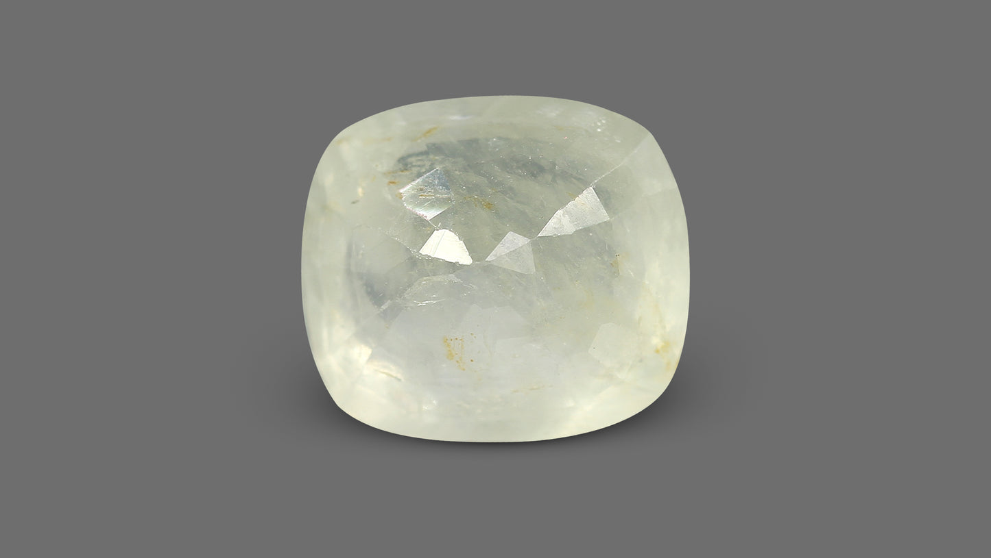 Natural Yellow Sapphire (Pukhraj) 10.25 Carats