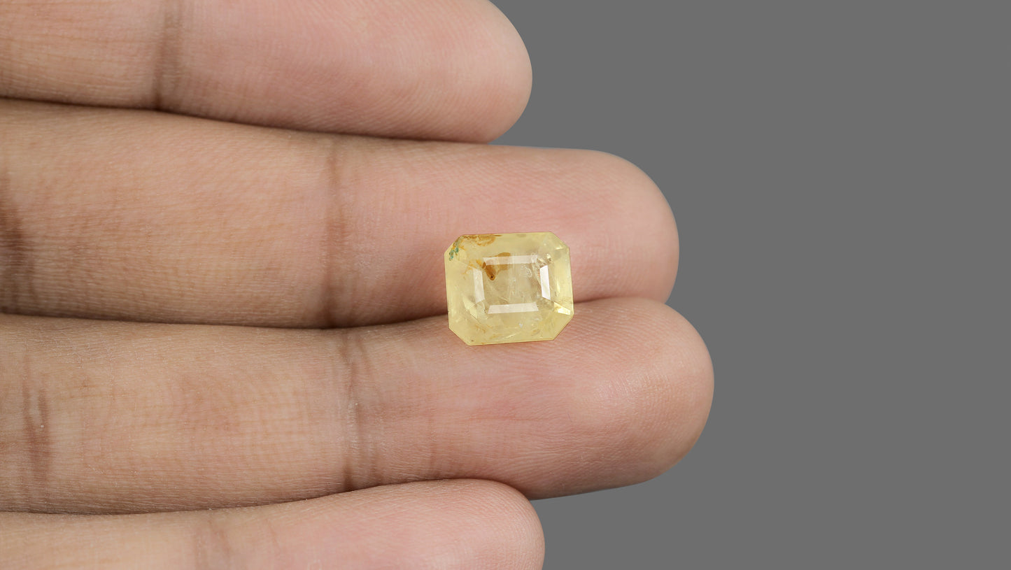 Natural Yellow Sapphire (Pukhraj) 7.19 Carats