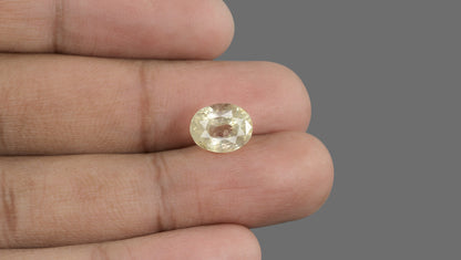 Natural Yellow Sapphire (Pukhraj) 6.19 Carats
