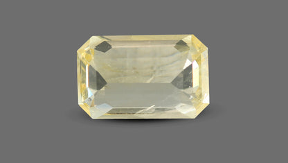Natural Yellow Sapphire (Pukhraj) 5.87 Carats