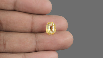 Natural Yellow Sapphire (Pukhraj) 6.57 Carats