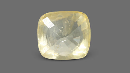 Natural Yellow Sapphire (Pukhraj) 7.54 Carats