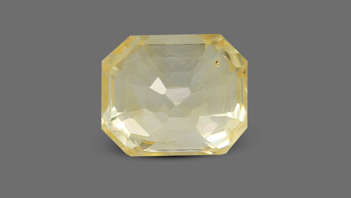 Natural Yellow Sapphire (Pukhraj) 6.58 Carats