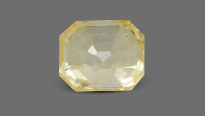 Natural Yellow Sapphire (Pukhraj) 6.58 Carats