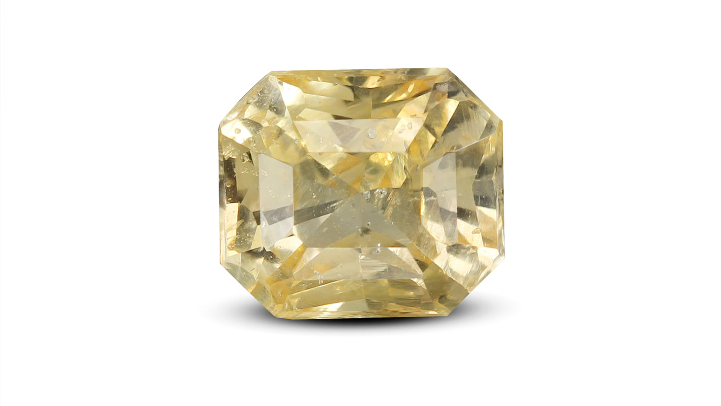 Natural Yellow Sapphire (Pukhraj) 5.05 Carats