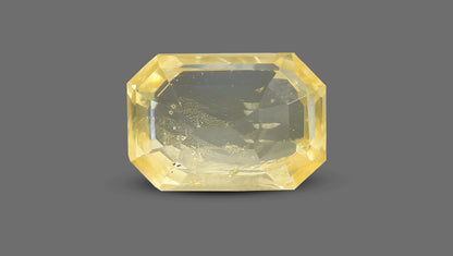 Natural Yellow Sapphire (Pukhraj) 4.88 Carats