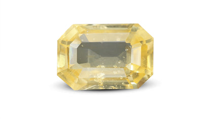 Natural Yellow Sapphire (Pukhraj) 4.88 Carats