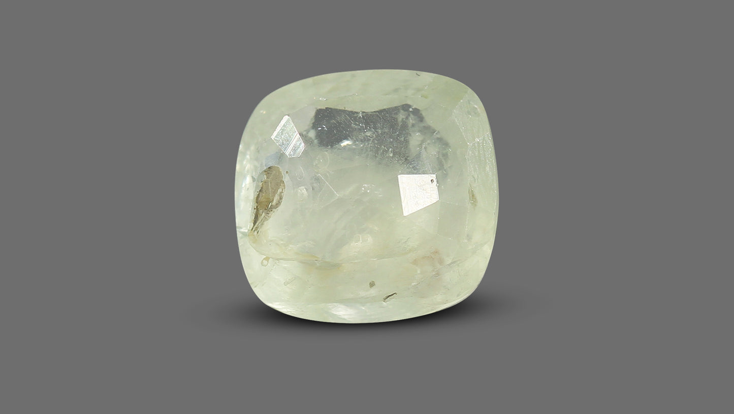 Natural Yellow Sapphire (Pukhraj) 7.13  Carats