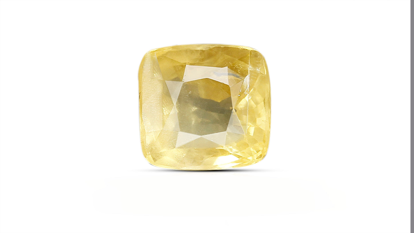 Natural Yellow Sapphire (Pukhraj) 5.08 Carats