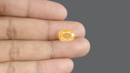 Natural Yellow Sapphire (Pukhraj) 9.33 Carats