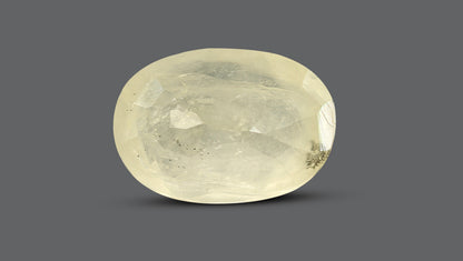 Natural Yellow Sapphire (Pukhraj) 6.60 Carats