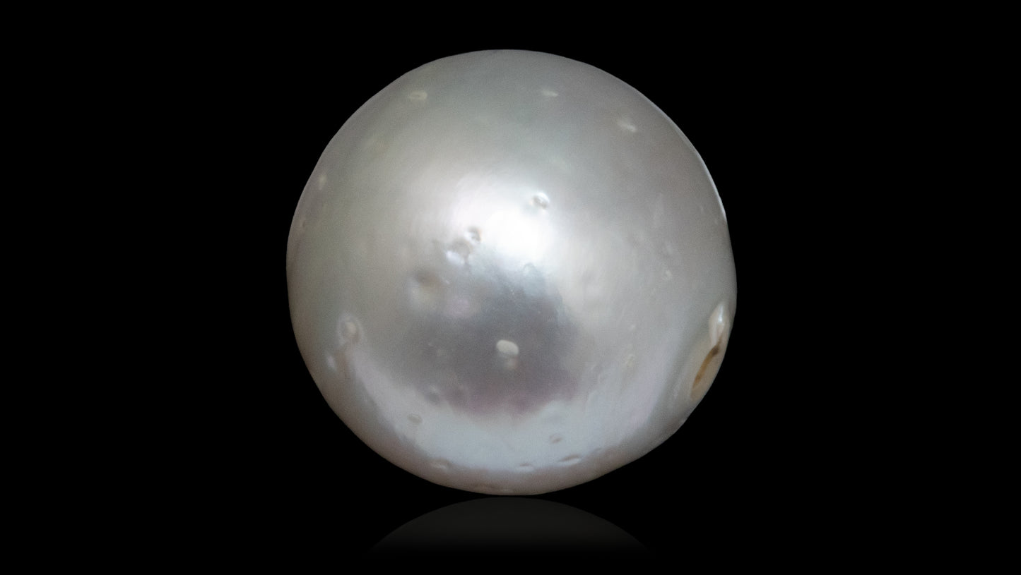 South Sea Pearl 7.86 Carats