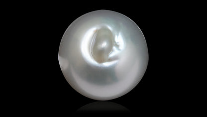 SOUTH SEA PEARL 8.98 CARATS