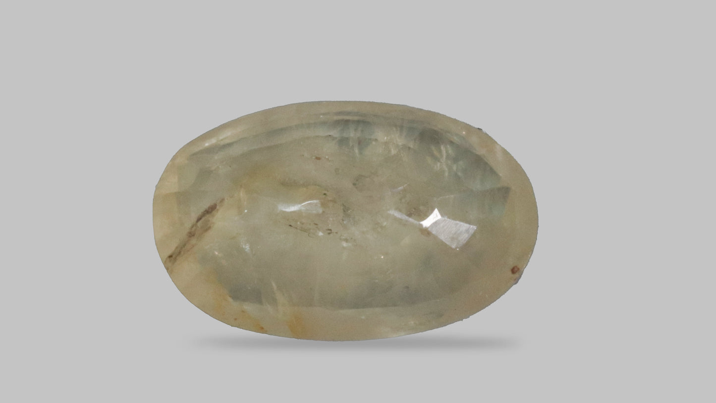 Natural Yellow Sapphire (Pukhraj) 3.77 Carats