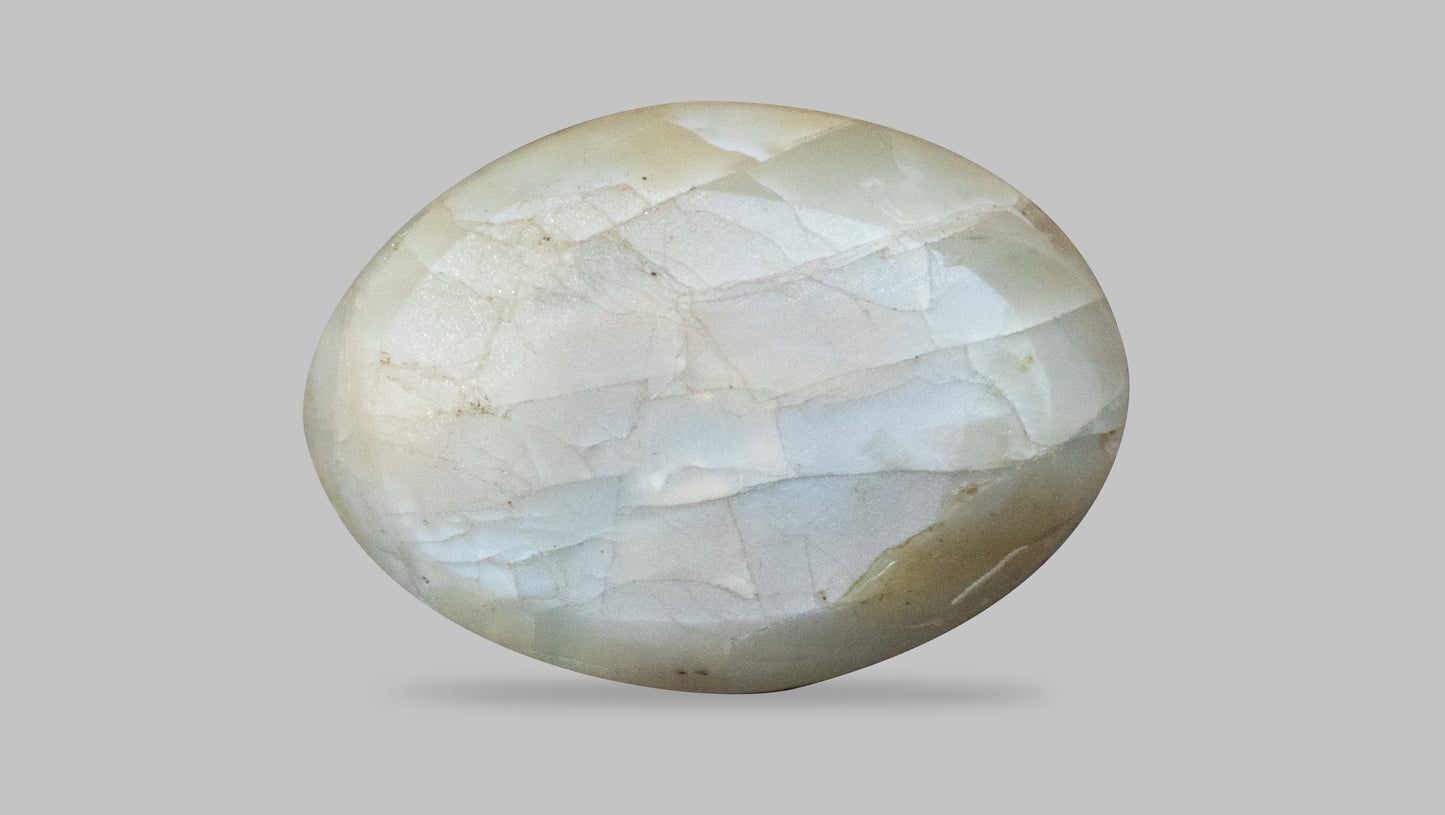 Natural Cat'S Eye (Lehsuniya) 6.59 Carats