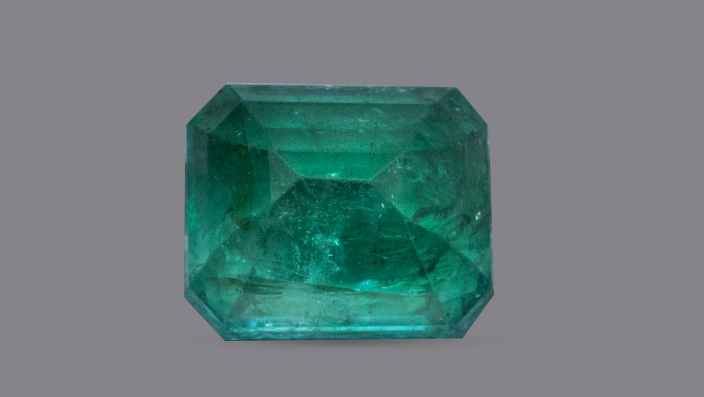 Natural Zambian Emerald (Panna) 3.97 Carats