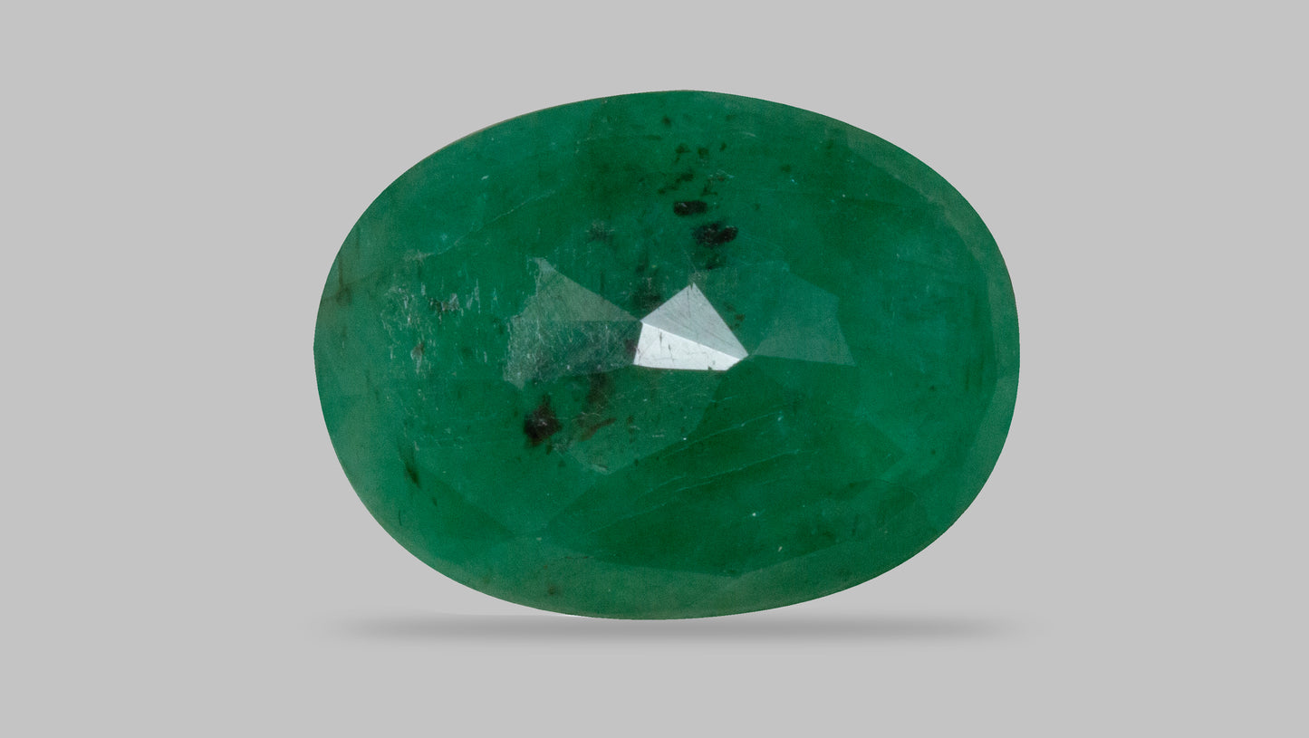 Minor Oil Natural Zambian Emerald (Panna) 5.66 Carats