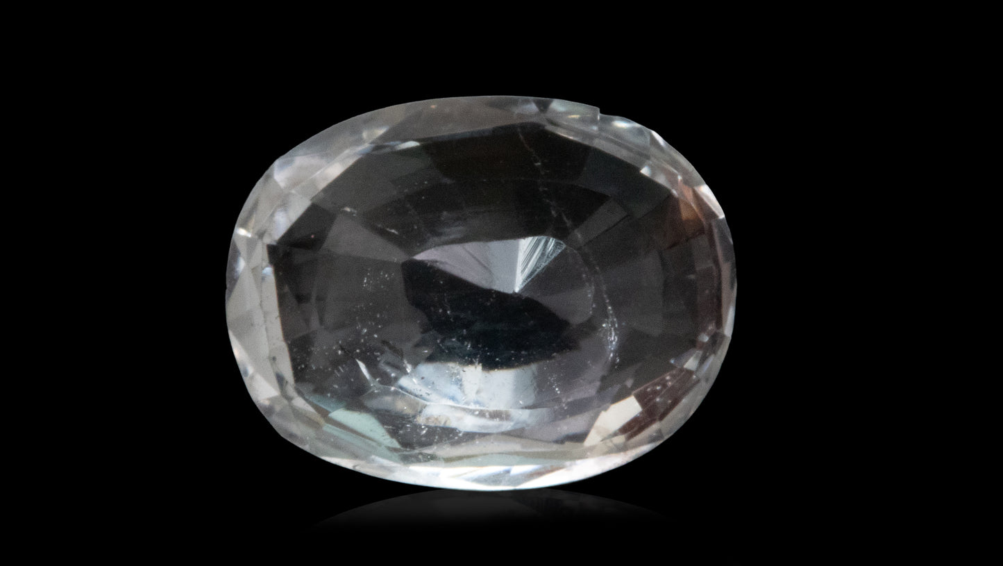 WHITE TOPAZ 4.38 CARATS