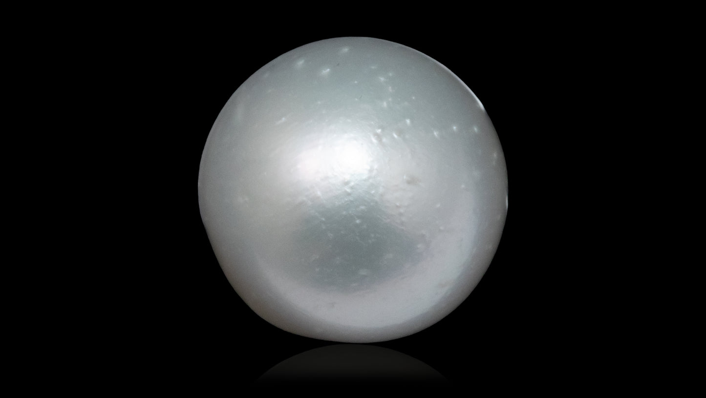South Sea Pearl 8.74 Carats