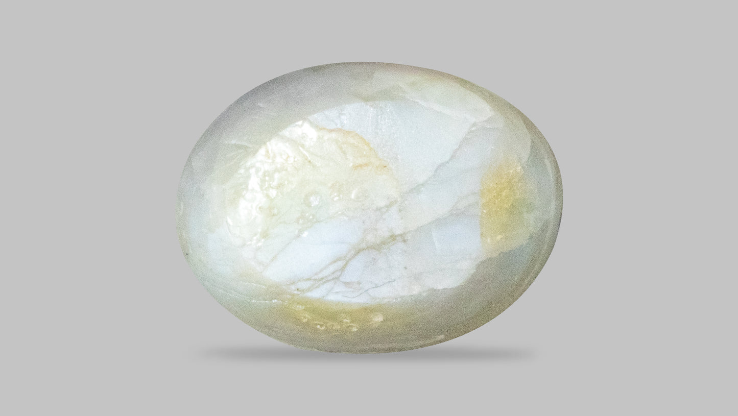 Natural Cat'S Eye (Lehsuniya) 6.93 Carats