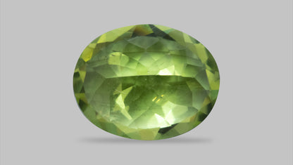 NATURAL PERIDOT 4.89 CARATS